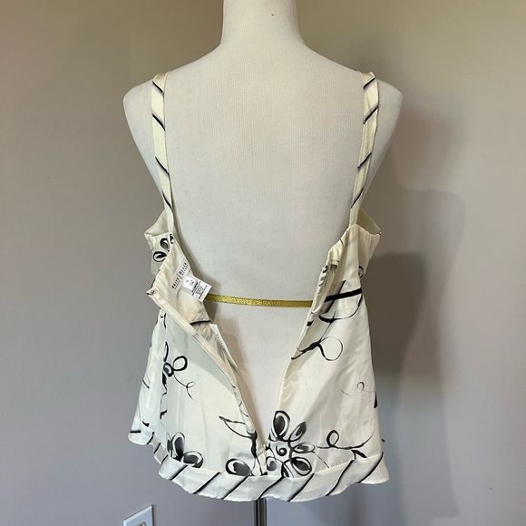 White House Black Market NWT Silk Tank Top Blouse Shirt Size XL. - Picture 4 of 10